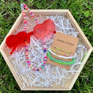 Summer Set-Sunglasses, necklace and Bracelets